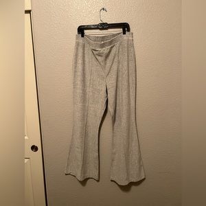 Aerie gray ribbed pants XL